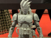 万代FS假面骑士EX-AID灰模与多款成品拼装玩具展出