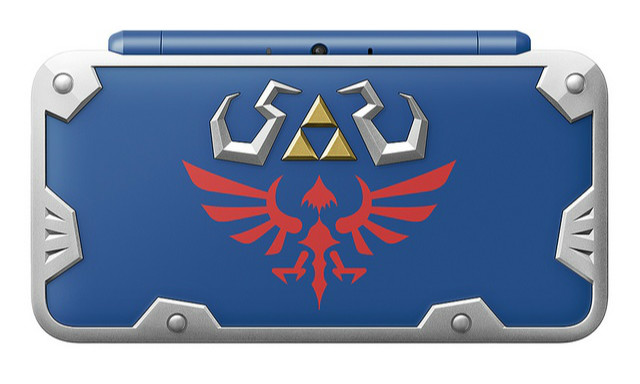 任天堂 New Nintendo 2DSLL 「海利亚之盾」造型日规主机