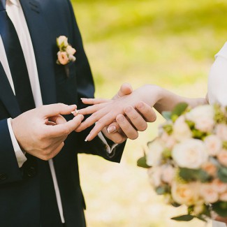 承诺戒、订婚戒、结婚戒,集齐三枚戒指才能娶到心上人?