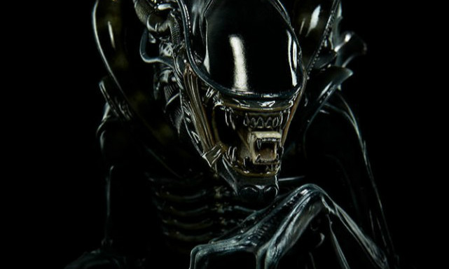 Sideshow Collectibles【异形战士】Alien Warrior 雕像作品