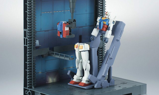 万代 ROBOT魂 白色基地 格纳架甲板 ver. A.N.I.M.E.