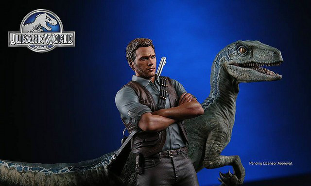 Chronicle Collectibles《侏罗纪世界》欧文.格雷迪与迅猛龙小蓝 1/9 全身雕像作品
