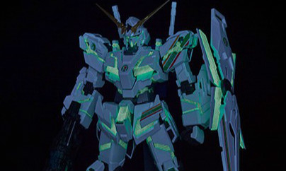 万代 PG 1/60 独角兽高达 7-ELEVEN配色(夜光透明零件)【7-ELEVEN限定品】