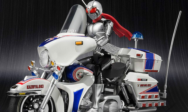 万代 S.H.Figuarts 「假面骑士超一号 &机车」共同贩售套装