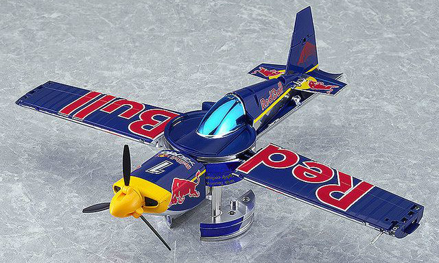 【官图更新】Red Bull X GOODSMILE 「给你一对翅膀」变型飞机