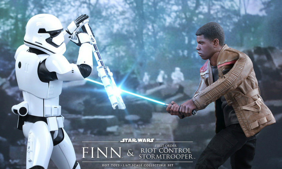 Hot Toys 星球大战:原力觉醒【芬恩 vs. 第一军团镇暴风暴兵】双人组合包