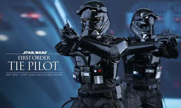 Hot Toys 星球大战七部曲:原力觉醒【钛战机驾驶员】1/6 First Order TIE Pilot