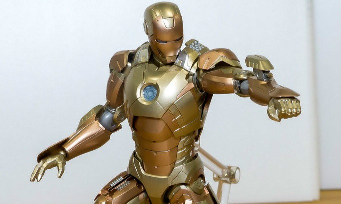figma 钢铁侠Mark XXI (Midas) 土豪金
