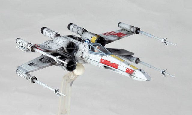 星球大战轮转可动系列《STAR WARS:REVO》No.006 X翼战机