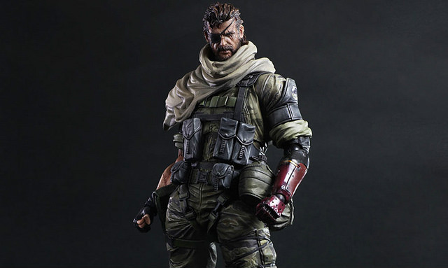 PlayArts 改 合金装备 V:幻痛 Punished Snake (惩戒之蛇)