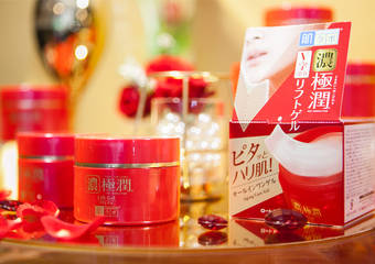 肌研 - “极润紧致弹力多效按摩凝露”肌弹力上升! 日本同步全新发売