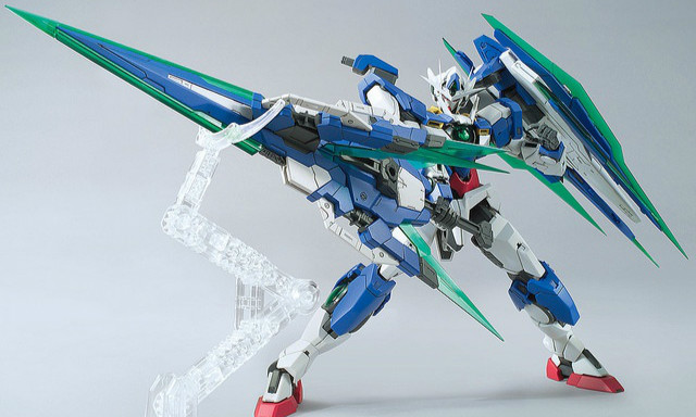 万代 MG 1/100《机动战士高达00》GNT-0000/FS 量子型00全刃式