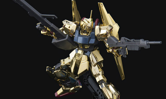 万代 HGUC 1/144《机动战士Z高达》MSN-00100 百式 Revive [金色镀膜版]