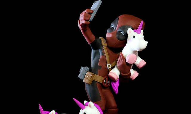Quantum Mechanix Q-Fig 系列 Marvel Comics【死侍 #独角兽自拍】