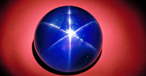 震撼的六道星芒!“亚洲之星”星光蓝宝石
