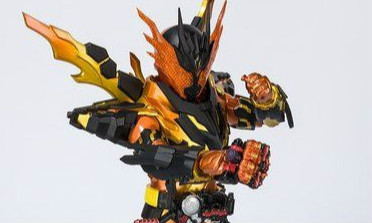万代 S.H.Figuarts 《假面骑士Build》假面骑士Cross-Z 熔岩型态