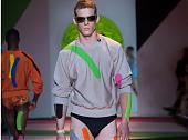 VERSACE 2014 SS 拼贴彩色人生