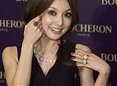 BOUCHERON MACARON系列, 以色彩浓郁的鲜艳宝石呈现丰富多彩的美妙滋味