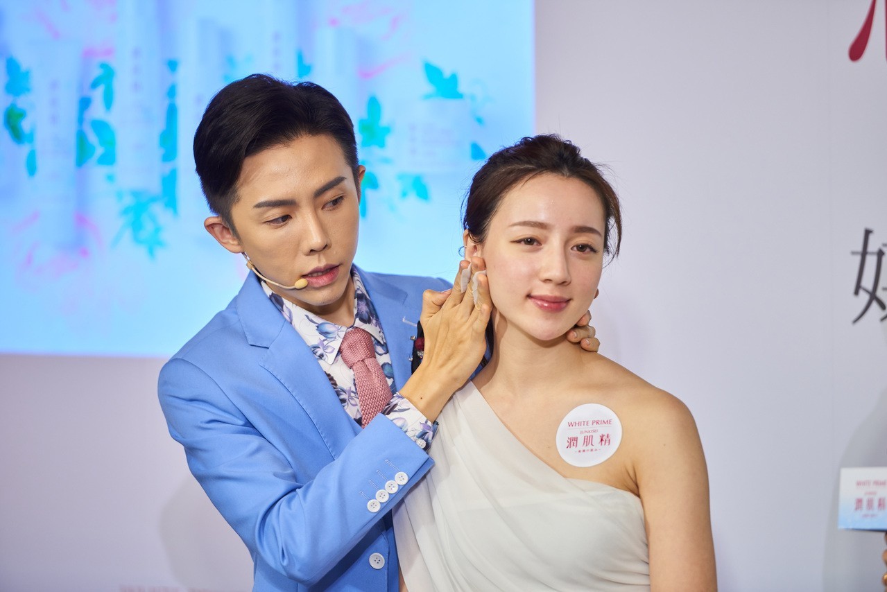 乳液这样擦一举两得!凯钧老师传授“化妆棉神用法”保养更有效率