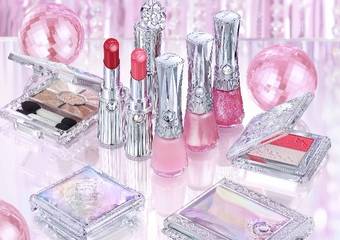 JILL STUART - 打造强烈存在感般的耀眼光芒,集合最强粉红色系的彩妆 找寻专属于你的粉红
