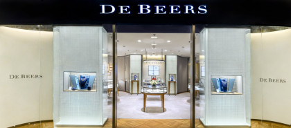 DE BEERS台北101精品店盛大开幕 全新 DIAMOND LEGENDS高级珠宝系列打造顶级钻石飨宴