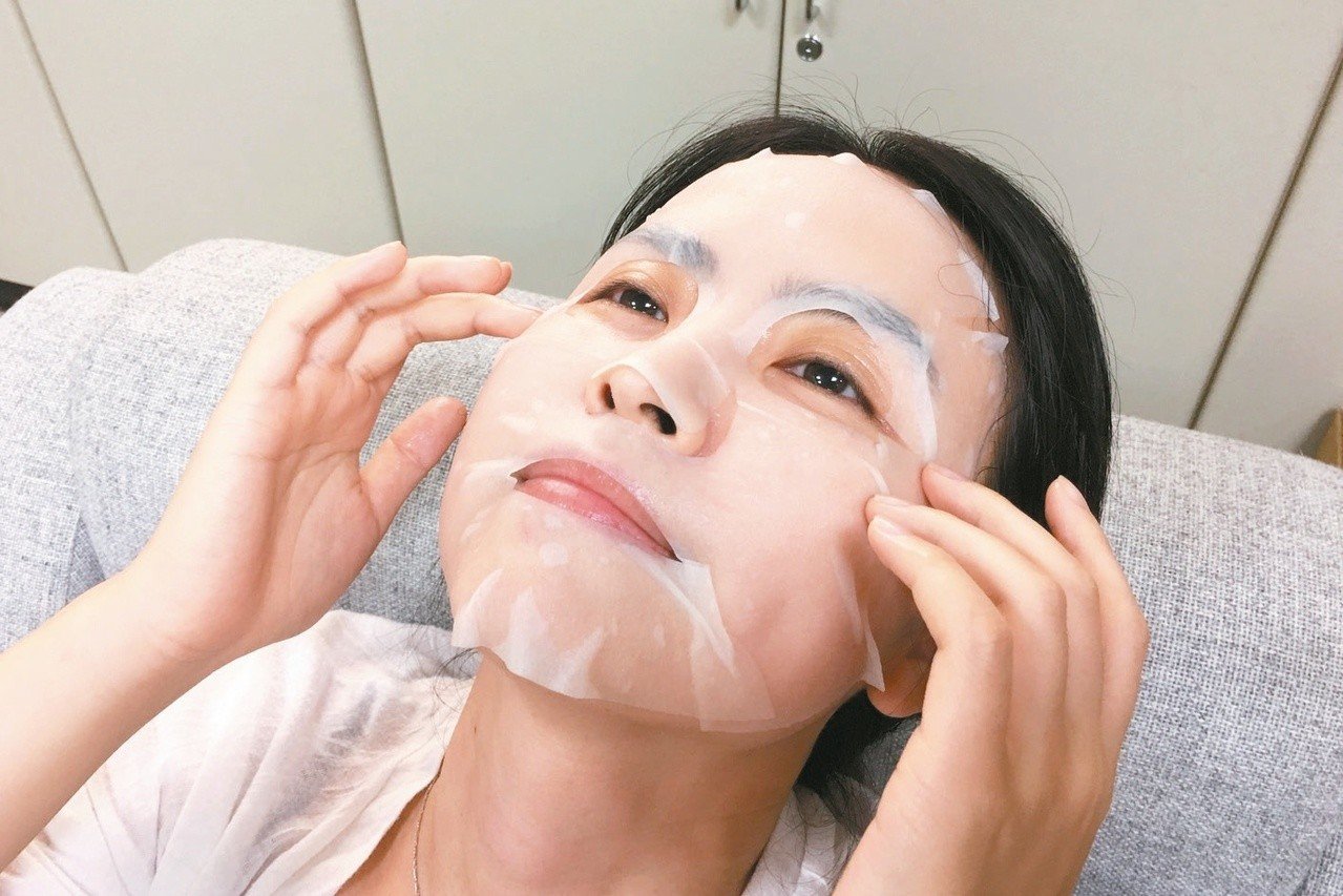 面膜敷对了吗? 皮肤科医师提醒“四不”