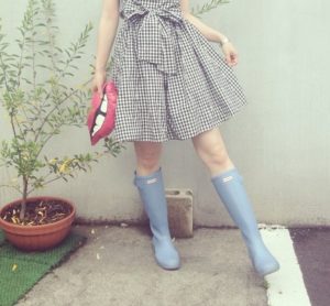 梅雨季来临前准备好就对了!雨天也能可爱度过的雨鞋推荐特集