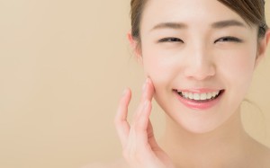 马上就可以“变脸”的,流行的“自然眉”的画法