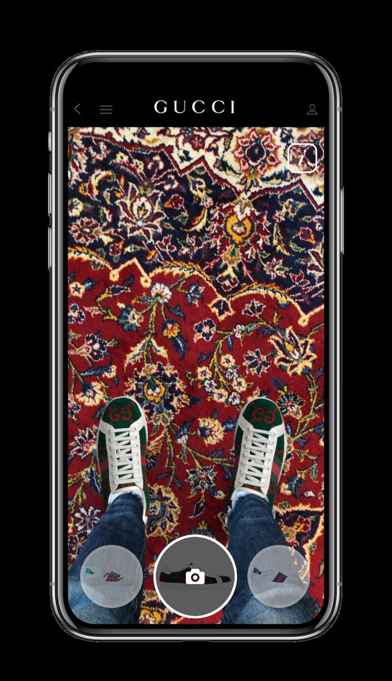Gucci App推新功能 不用出门就能试穿人气Ace运动鞋！