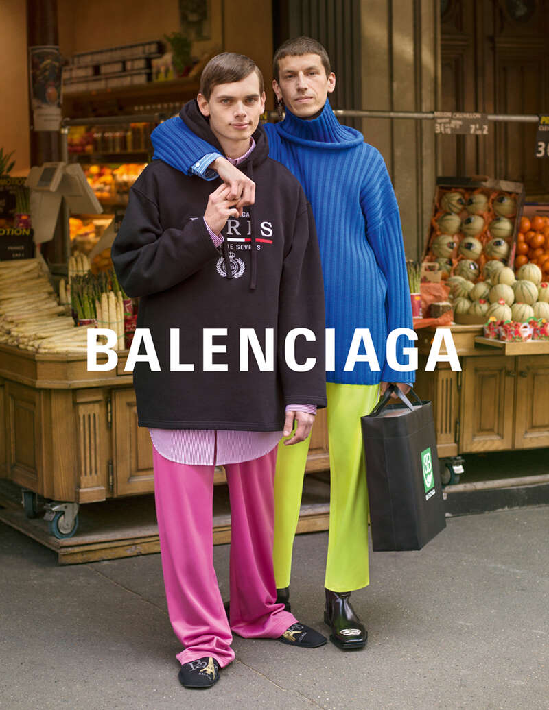 无分种族性别的爱 BALENCIAGA找素人情侣拍广告