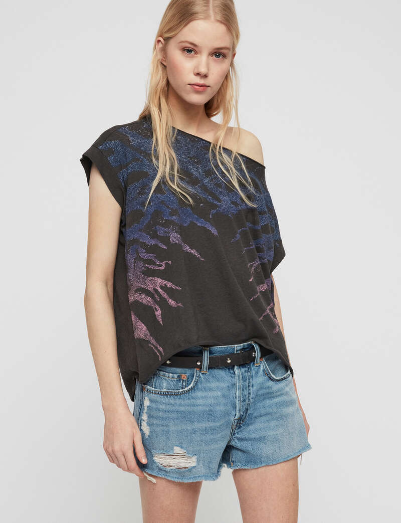 AllSaints邀网友化身设计师 打造时髦品味又能做公益