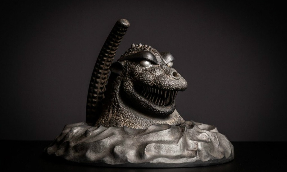 《南部鉄器 x 哥斯拉鉄瓶》GODZILLA STORE 特色逸品 全球限量65个