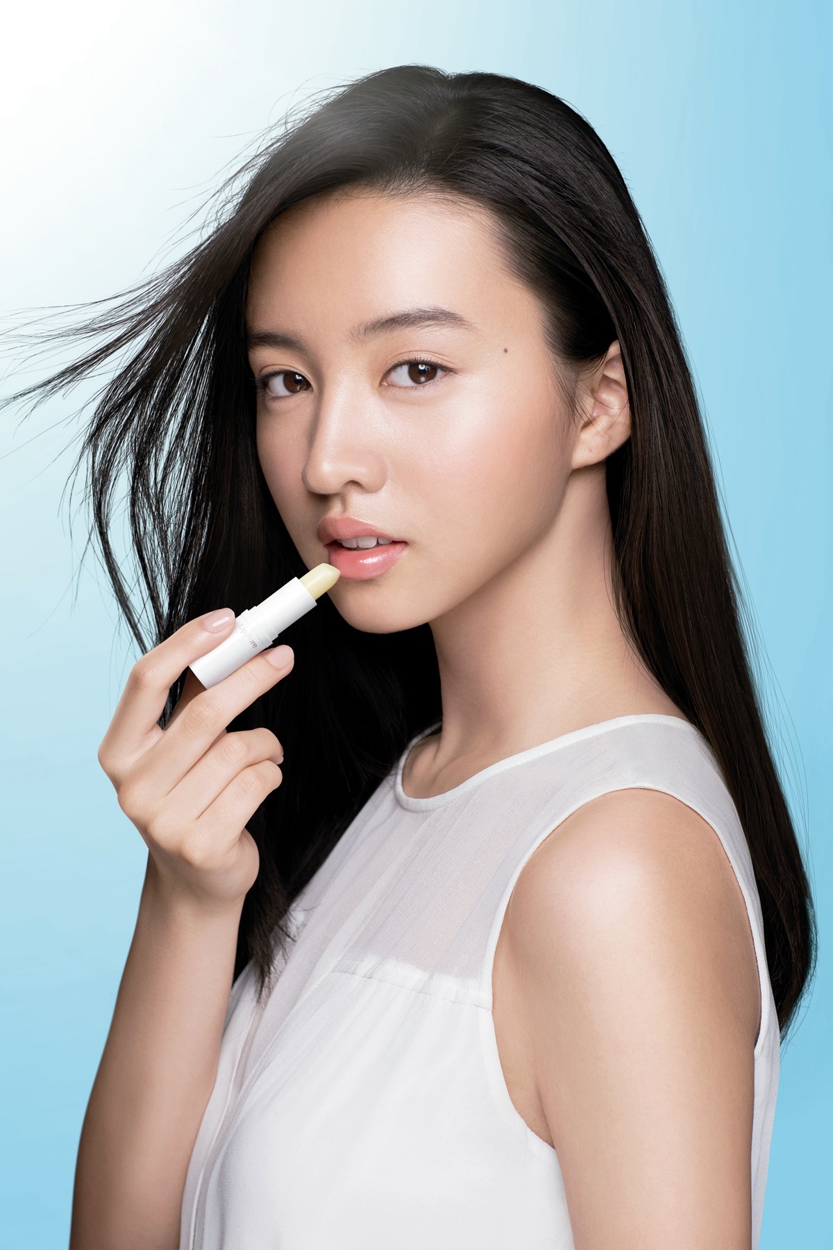 “最强美少女”木村光希代言!保养水润嘟唇就靠它