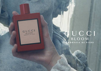 GUCCI - “花悦馥意女性淡香精”以珍贵芳香的佳酿为名,散发着神奇的魔力