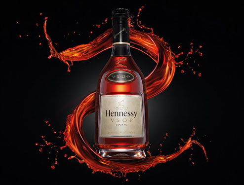 Bangle为Hennessy(轩尼诗)设计新款瓶型