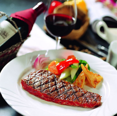 为什么说红酒要配红肉,你知道这些吗