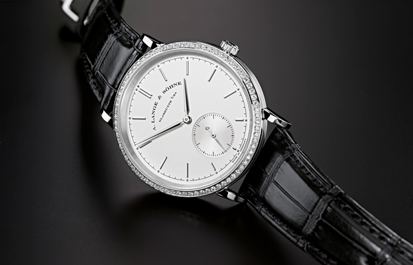 朗格表推出全新「Saxonia,Automatic」腕表钻石款