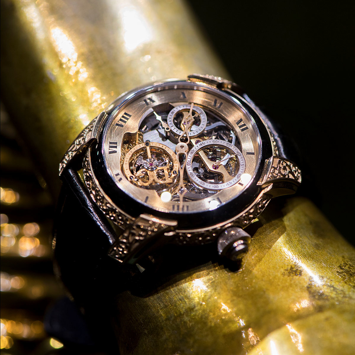 跌破眼镜!Dolce & Gabbana回归巴塞尔钟表展 呈现自制机芯高级腕表