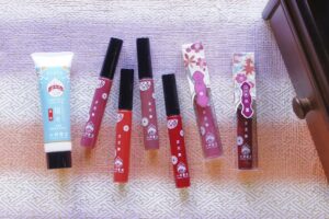 京都上羽绘惣新品“京花舞口红”&“护手霜瑞瑞”开卖啰!