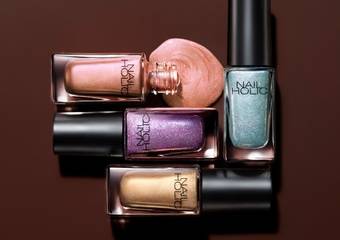 NAILHOLIC - “每天都想尽情享受涂指甲油的乐趣” 金属光泽秋冬指彩,2020秋季全新2款系列