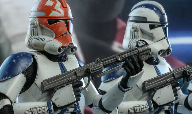 Hot Toys《星球大战:复制人之战》501军团复制人士兵 1/6比例人偶