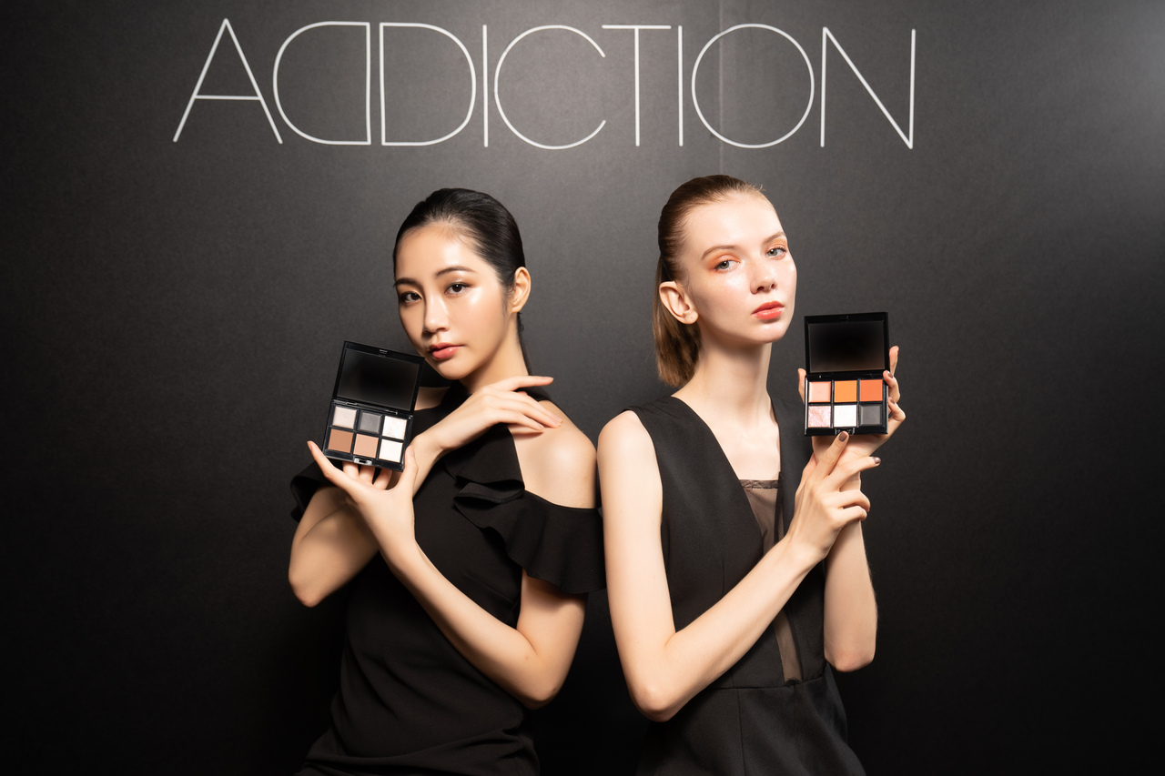 出现选择障碍!ADDICTION最狂99色眼影来了 还分5质地
