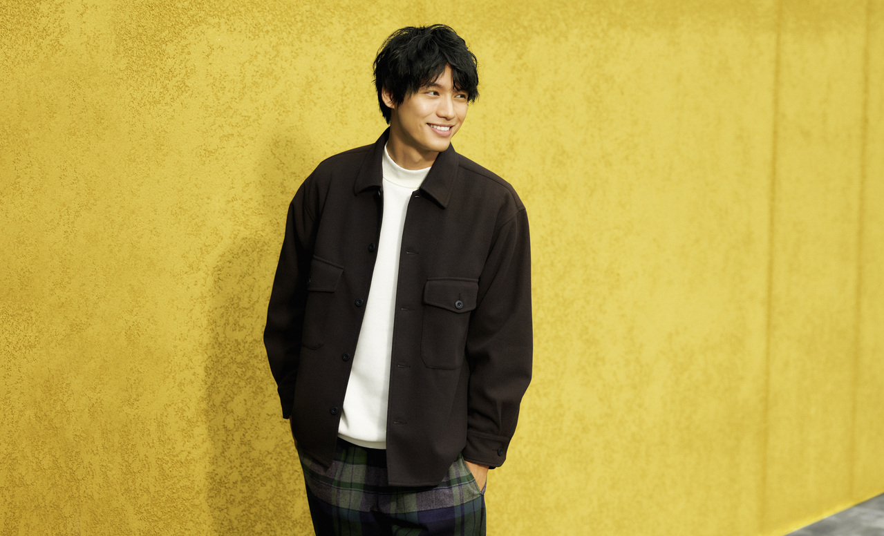 福士苍汰、中条彩未演绎换季多层次穿搭 轻松对抗早晚温差