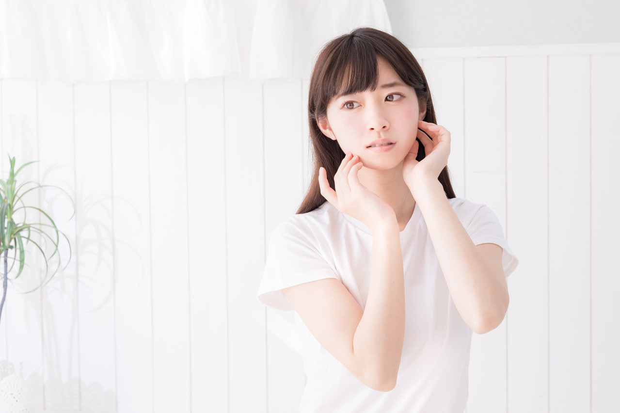 换季必用精华!台、日国民精华登场,发光、保湿都好用