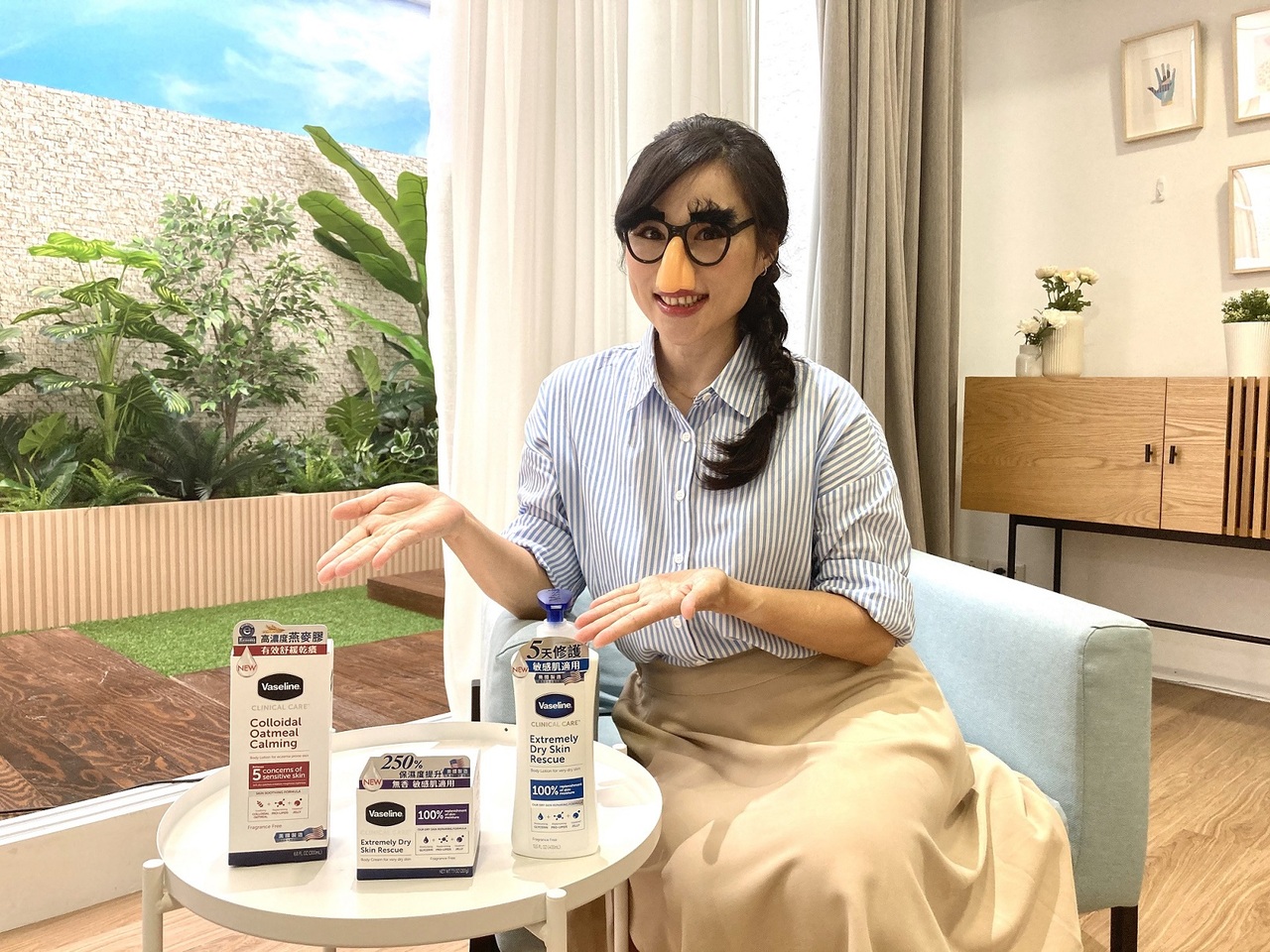 换季肌肤敏感狂脱屑？凡士林推美国制造低敏修护乳液