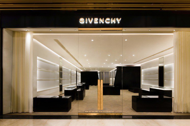 GIVENCHY惊传撤出台湾!全台唯一柜点今晚熄灯
