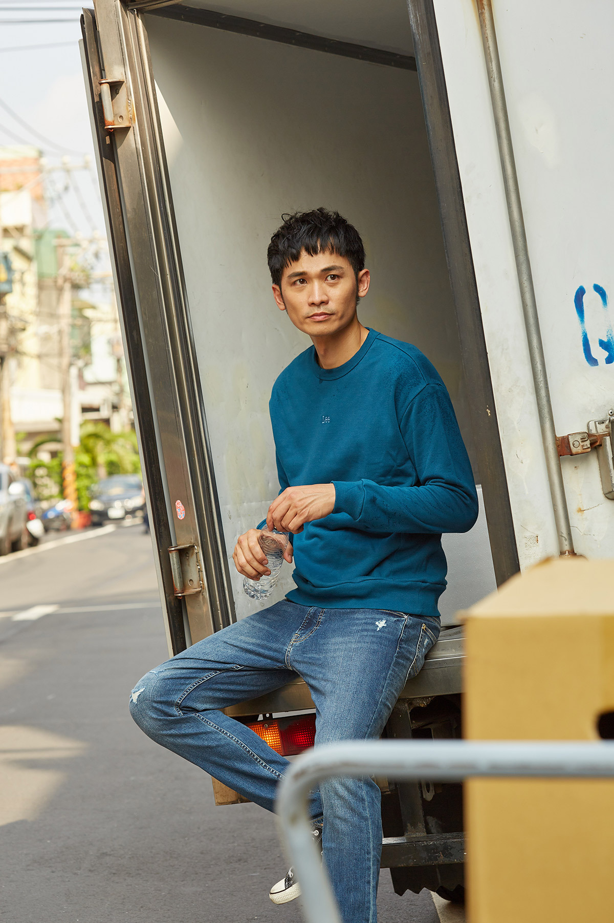 是货车司机也是模特儿,“给”是他最重要的使命:从关怀街友开始