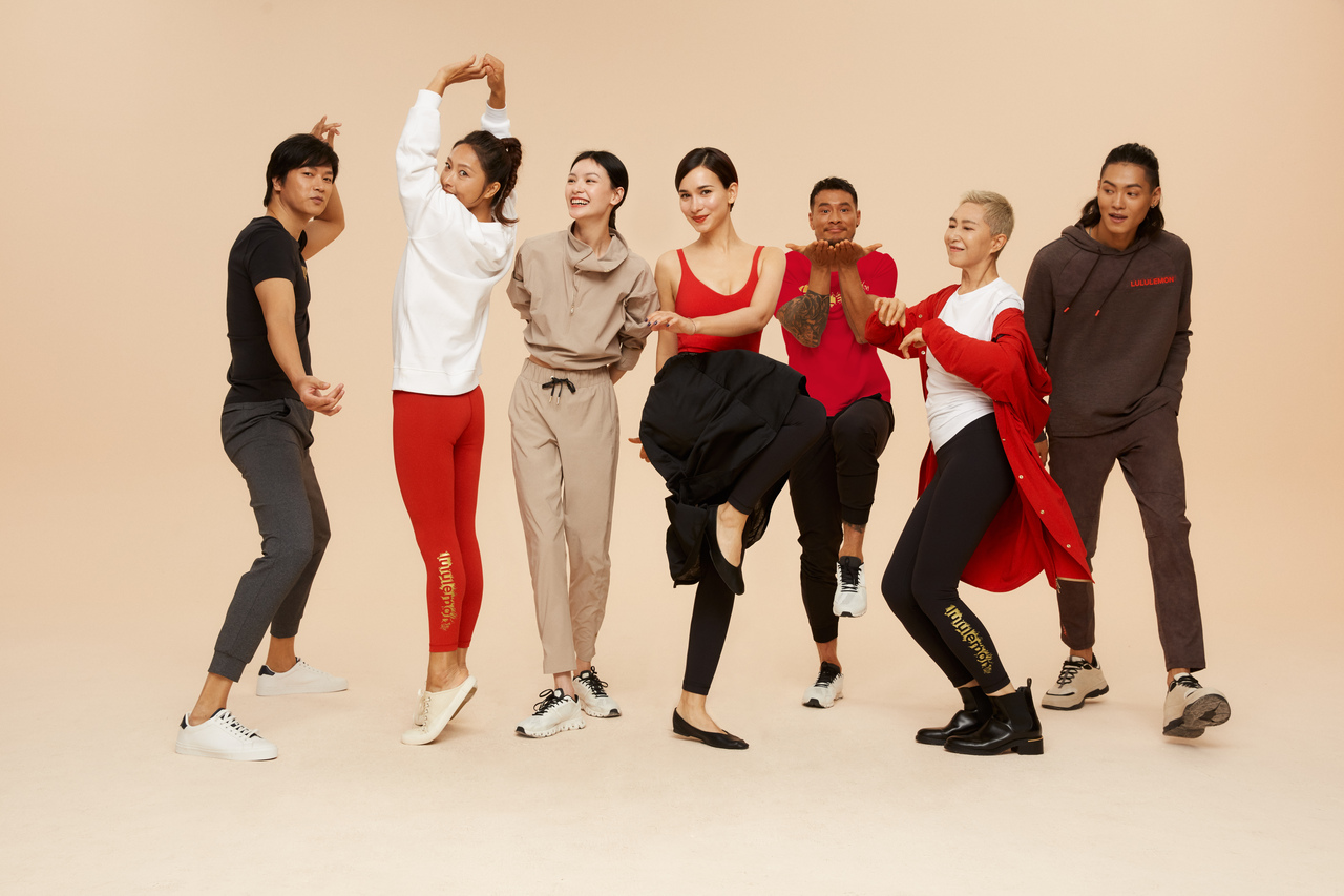 红、金配色上身好喜气!lululemon新装混搭出应景年味