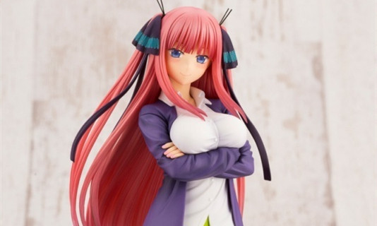 寿屋《五等分的新娘》中野二乃 1/8 比例涂装完成品